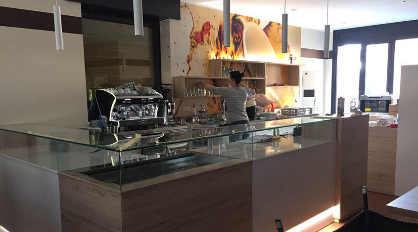 01-2 Retail Contract Bar - Marco Rettore